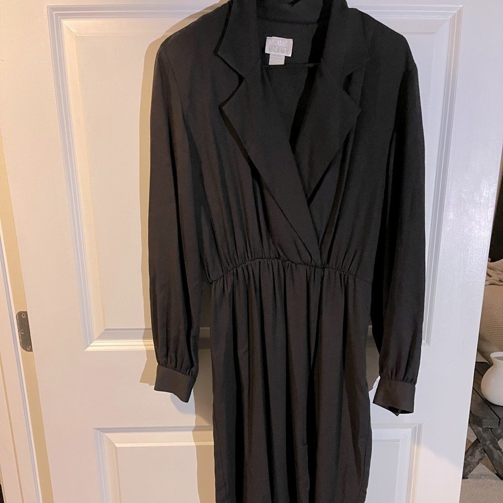 Black Collard Robe dress size 10 M
